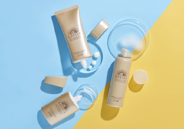 Nadine Chandrawinata Ajak Perempuan Rajin Pakai Sunscreen