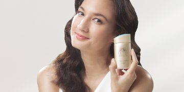Nadine Chandrawinata Ajak Perempuan Rajin Pakai Sunscreen