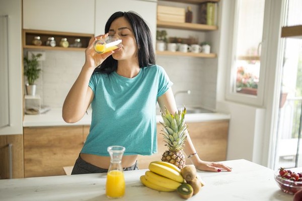 Plus Minus Sarapan dengan Susu dan Jus Buah? 5 Plus Minus Sarapan dengan Susu dan Jus Buah?_Womanindonesia.jpg