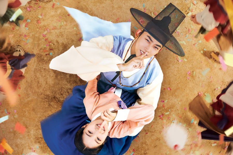 Taecyeon 2PM dan Kim Hye Yoon Ceritakan Keseruan Syuting Drama 'Royal Secret Inspector Joy' 3 Royal Secret Inspector Joy