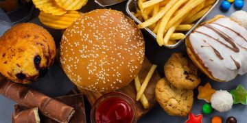 Yang Perlu Anda Ketahui Jika Menikmati Sarapan dengan Junk food_Womanindonesia (1)