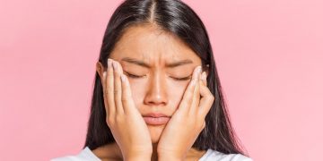 3 Cara Stres Mempengaruhi Kecantikan Anda_Womanindonesia.jpg