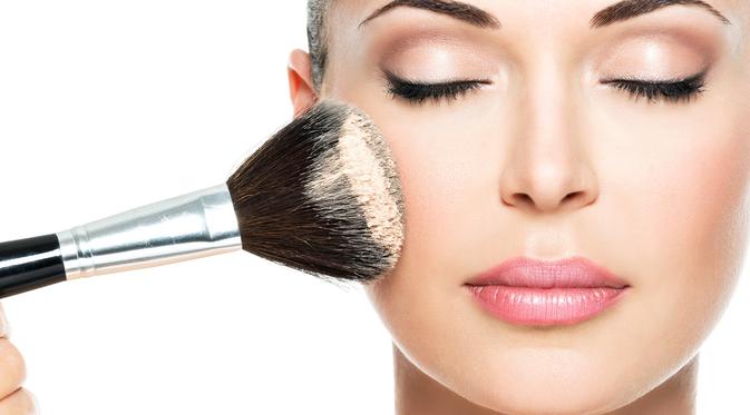 4 Tips Agar Wajah Flawless Seharian 3 4 Tips Agar Wajah Flawless Seharian_Womanindonesia.jpg