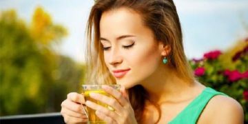 6 Manfaat Teh Hijau untuk Kesehatan_Womanindonesia.jpg