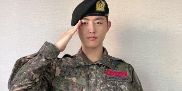 Asyik U-Kwon Block B Resmi Keluar dari Militer_womanindonsia.jpg