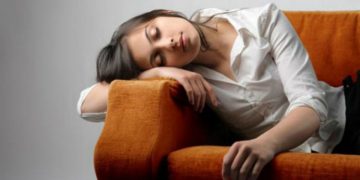 Kaum Rebahan, Lakukan 5 Cara Ini untuk Mengusir Rasa Mager Kamu_Womanindonesia.jpg