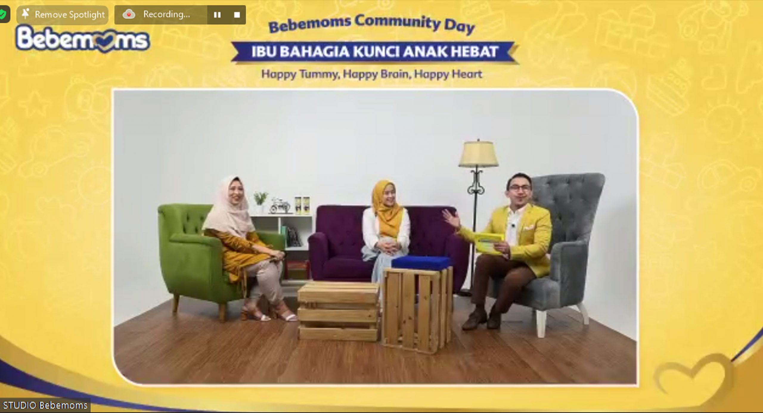 Kebahagian Ibu Pengaruhi Pola Asuh Anak 2 Kebahagian Ibu Pengaruhi Pola Asuh Anak_Womanindonesia.jpg