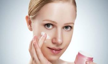 Manfaat Alga Merah dalam Produk Skincare Bisa Lawan Penuaan Dini_Womanindonesia.jpg