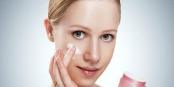 Manfaat Alga Merah dalam Produk Skincare Bisa Lawan Penuaan Dini_Womanindonesia.jpg