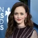 4 Rekomendasi Film Hollywood yang Dibintangi Alexis Bledel 12 4 Rekomendasi Film Hollywood yang Dibintangi Alexis Bledel5_womanindonesia