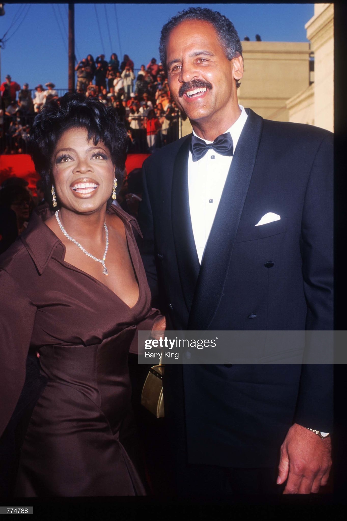 7 Pasangan Selebriti dengan Pernikahan yang Romantis 3 7 Pasangan Selebriti dengan Pernikahan yang Romantis