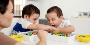 Anak Pelit Pada Temannya, Simak 6 Cara Mengatasinya_womanindonesia.jpg