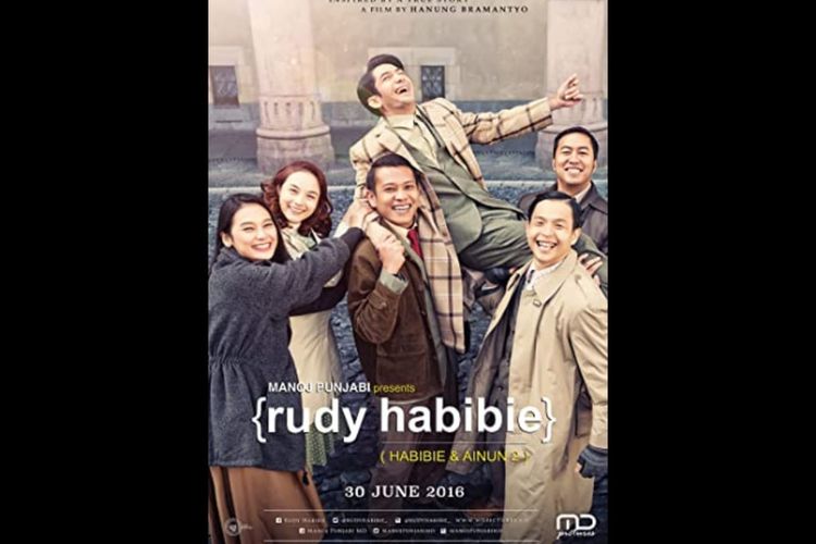 7 Film Indonesia yang Diperankan oleh Reza Rahadian 4 Film Indonesia yang Diperankan oleh Reza Rahadian