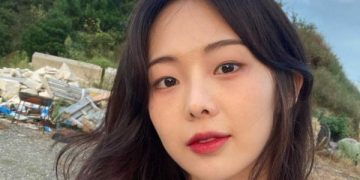 Geum Sae Rok Tandatangani Kontrak dengan Agensi Song Joong Ki