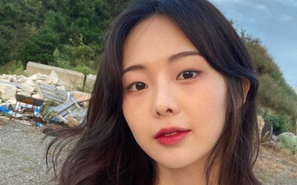 Geum Sae Rok Tandatangani Kontrak dengan Agensi Song Joong Ki