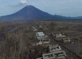 Ilustrasi gunung merapi erupsi - Womanindonesia.co.id