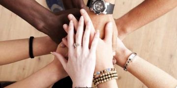 Hari Solidaritas Kemanusiaan Internasional 20 Desember_womanindonesia.jpg