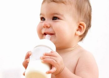 Hati-hati Pilih Botol Susu untuk Bayi Mengandung Bahan Kimia_womanindonesia.jpg