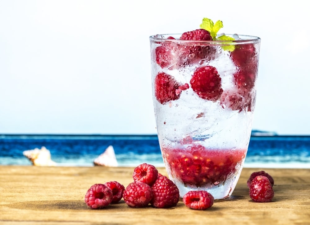 Infused Water Bolehkah Diminum di Pagi Hari_womanindonesia.jpg