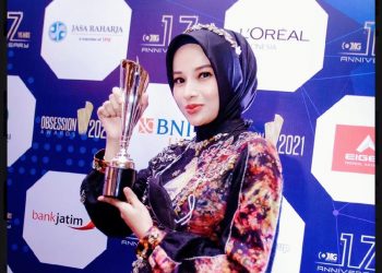Keren... Dokter Ayu Widyaningrum Raih Obsession Awards 2021