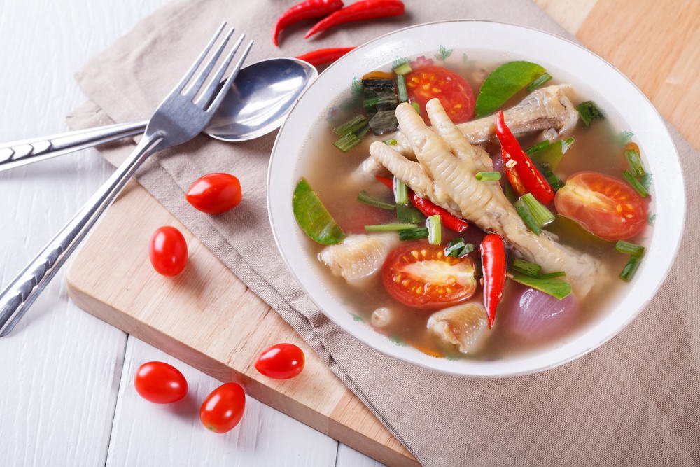 Makan Cakar Ayam Bikin Kulit Awet Muda_womanindonesia.co.id