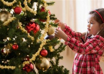 Mengapa Perayaan Natal Identik dengan Warna Merah, Hijau dan Putih_womanindonesia.co.id