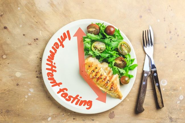 Mengenal Diet Puasa (Intermittent Fasting) yang Sempat Populer di Dunia 3 Mengenal Diet Puasa (Intermittent Fasting) yang Sempat Populer di Dunia_womanindonesia.jpg