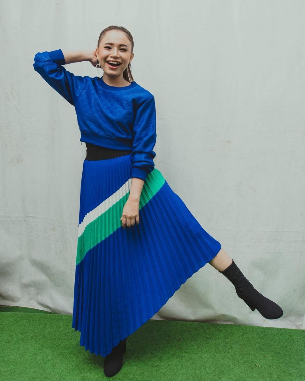 Mengenali Karakter Seseorang Melalui Warna Pakaian 3 Mengenali Karakter Seseorang Melalui Warna Pakaian_womanindonesia.jpg