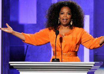 Oprah Winfrey Sukses Dalam Karier Setelah Gagal