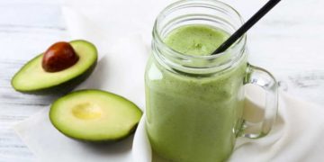 Selain Lemak Baik, Alpukat Ternyata Kaya Akan Vitamin_womanindonesia.jpg