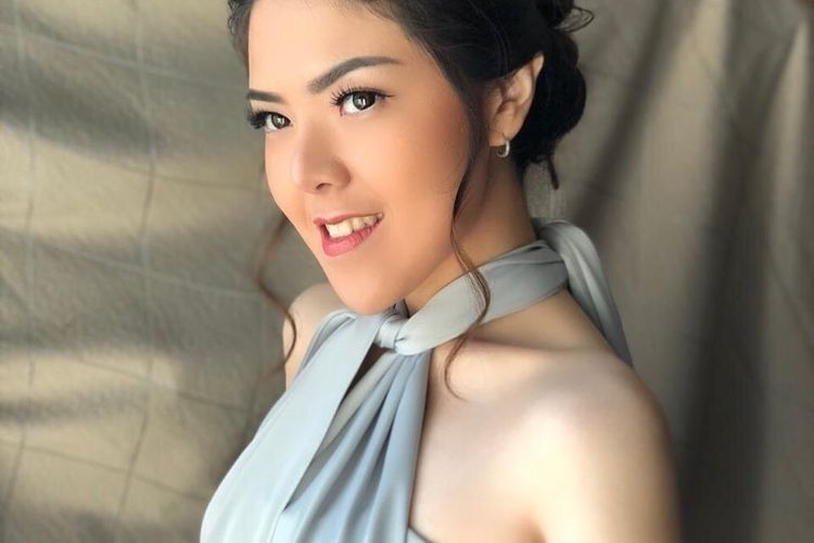 Pernah Dibully, Kini 9 Aktris Ini Semakin Cantik 9 Pernah Dibully, Kini 9 Aktris Ini Semakin Cantik