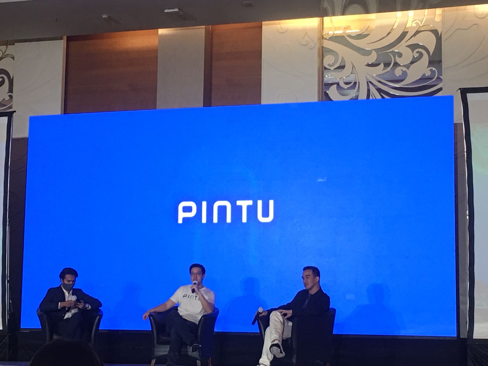 Wow... Aplikasi Aset Kripto Tumbuh Pesat di Indonesia di Tahun 2021_womanindonesia.jpg