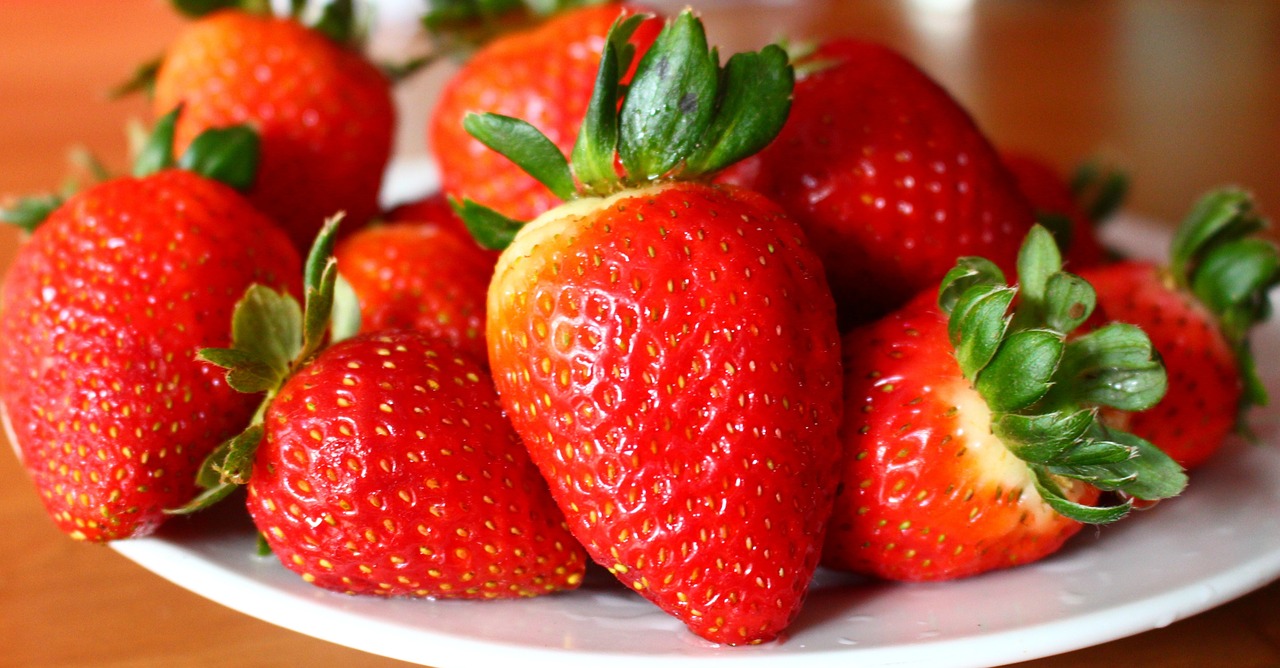 6 Jenis Buah Tinggi Serat untuk Baik Dikonsumsi Setiap Hari