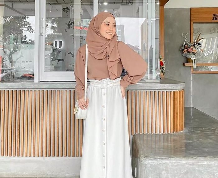 Mengenal 5 Fungsi Pasmina untuk Penampilan