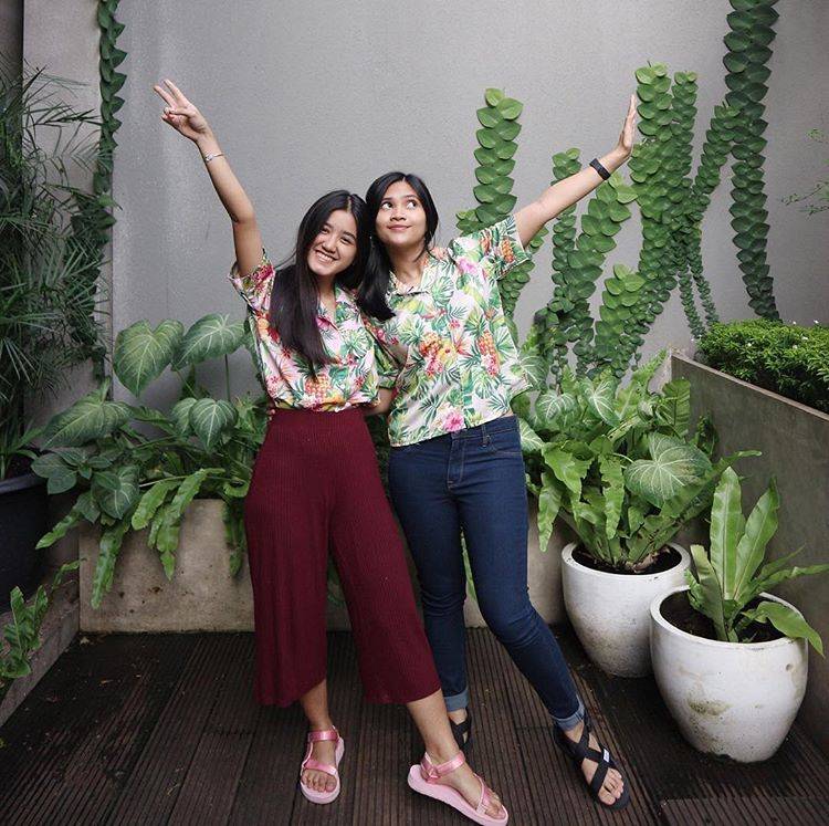 5 Padu Padan Sandal Santai Agar Kece 2 5 Padu Padan Sandal Santai Agar Kece_womanindonesia.co.id