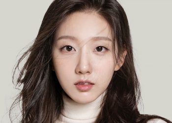 Yein Lovelyz Menandatangani Kontrak dengan Sublime Artist Agency_womanindonesia.co.id