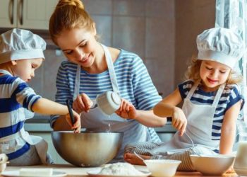 4 Tips Agar Anak Mau Santap Makanan Sehat_womanindonesia.co.id