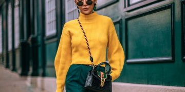 6 Ide Mix and Match Warna Baju yang Meningkatkan Mood