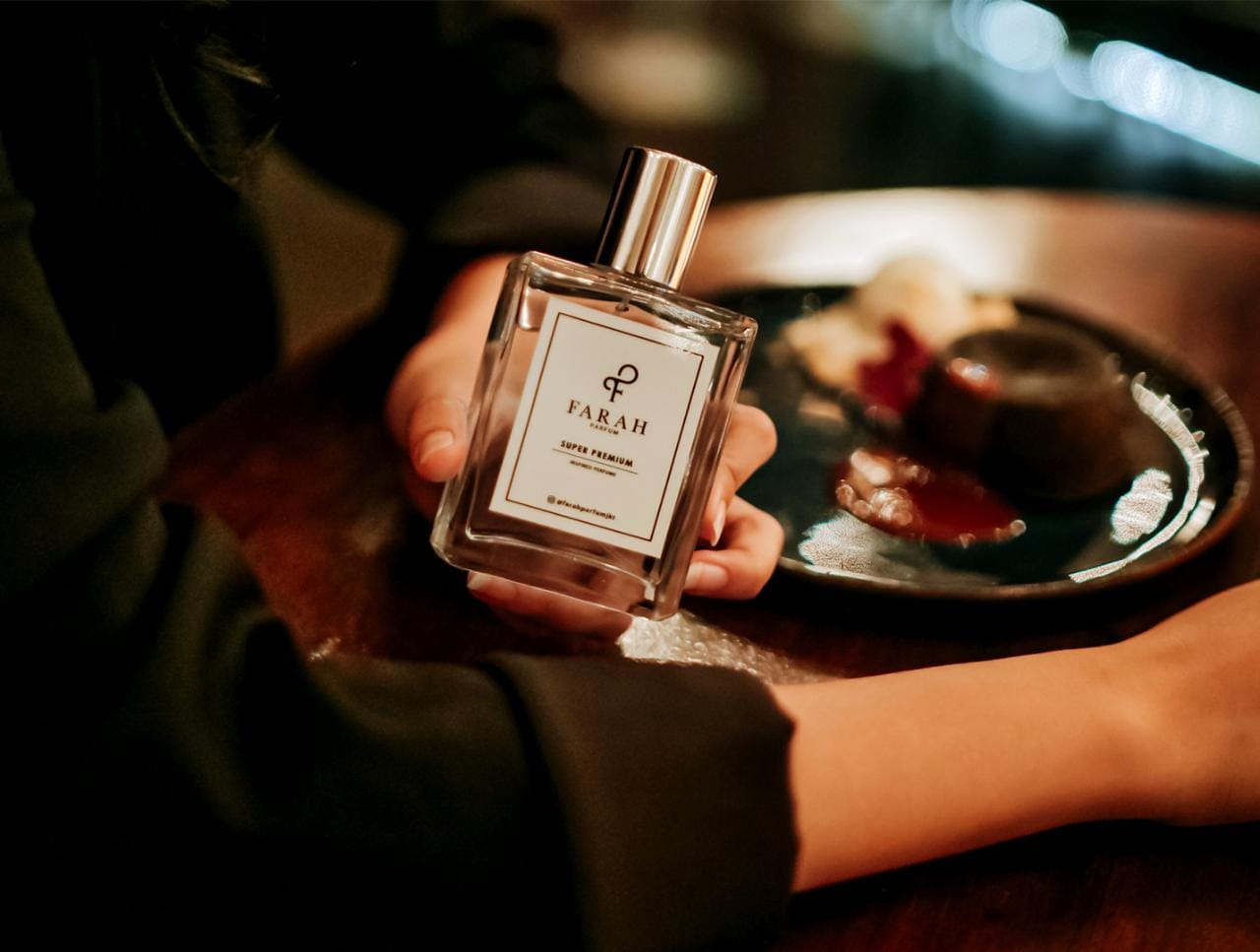 Tak Hanya Wangi, Parfum Aroma Vanilla Juga Bisa Redakan Stres 3 Rekomendasi Parfum Cewek yang Bisa Redakan Stres_womanindonesia.co.id