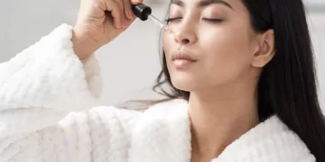 Manfaat Serum Retinol Pada Produk Perawatan Kulit_womanindonesia.co.id