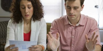 4 Dampak Stres Finansial dan Cara Mengatasinya_womanindonesia.co.id