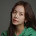 Han Ji Min Akan Adu Akting dengan Shin Ha Kyun di Drama Baru 2022_womanindonesia.co.id