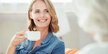 Lebih Baik Minum Kopi Atau Teh di Pagi Hari?_womanindonesia.co.id