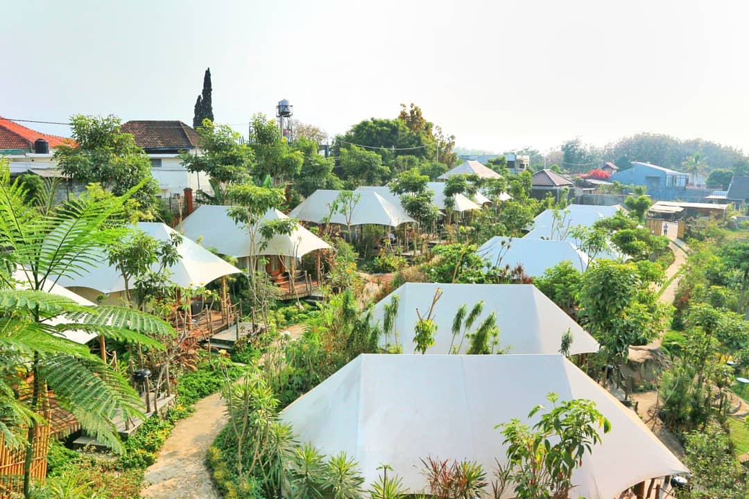 4 Rekomendasi Wisata Glamping yang Populer di Indonesia_womanindonesia.co.id