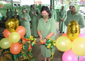 Ketua Persit KCK Daerah XVIII/ Kasuari Meresmikan Posbindu