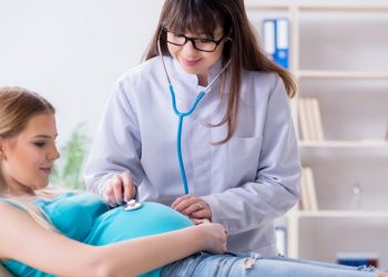 4 Upaya Meningkatkan Kesehatan Mental Bidan di Masa Pandemi_womanindonesia.co.id