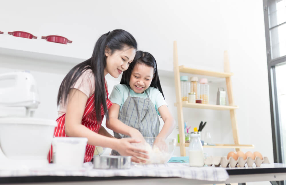 5 Tips Menjadi Orangtua Keren Di Mata Anak Remaja 4 5 Tips Menjadi Orangtua Keren Di Mata Anak Remaja_womanindonesia.co.id