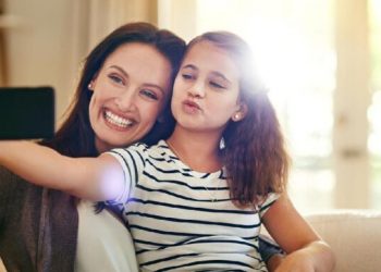 5 Tips Menjadi Orangtua Keren Di Mata Anak Remaja_womanindonesia.co.id