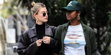 Intip Gaya Pakaian Santai 3 Aktris Hollywood Ini_womanindonesia.co.id