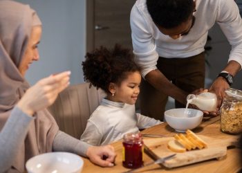 5 Manfaat Puasa Bagi Anak-anak_womanindonesia.co.id